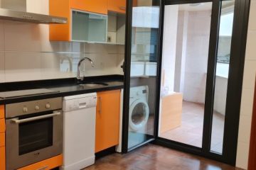 Cocina piso en León, calle Reyes Leoneses, zona Eras de Renueva en venta IGD ROYAL HOME, Inmobiliaria en León