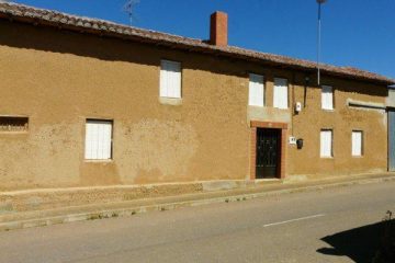 Exterior De Casa Casa En León , Valderas, en venta por IGD ROYAL HOME, Inmobiliaria en León